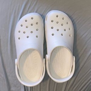white crocs size 10